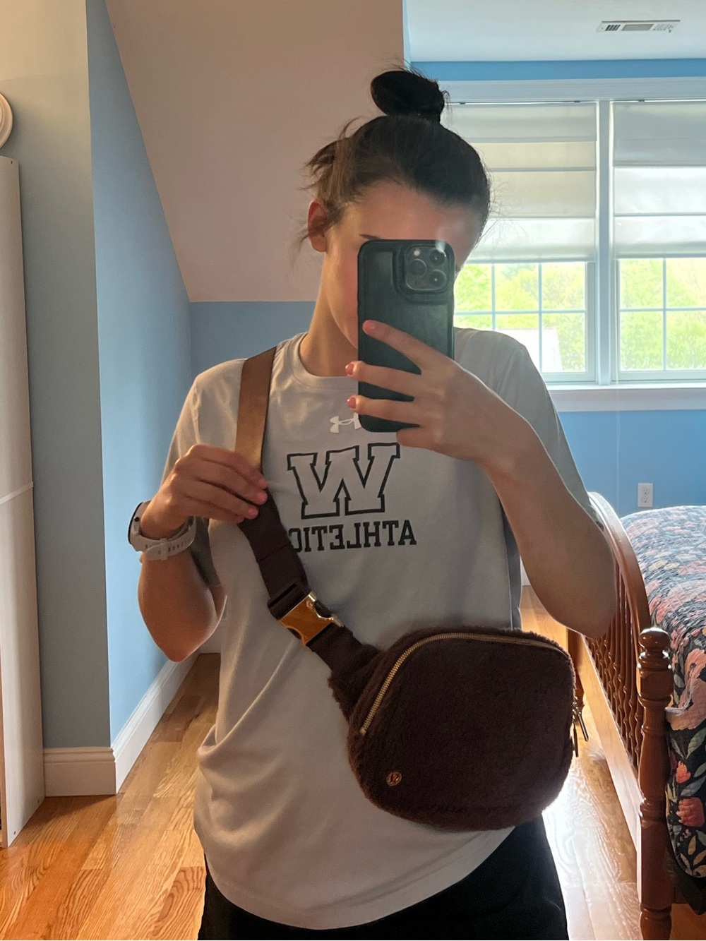 lululemon athletica Fuzzy Brown Belt Bag